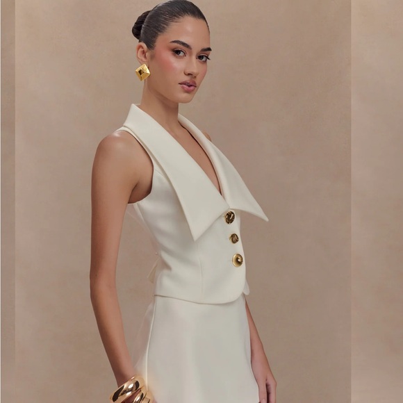 Meshki Alix Mixed Button Vest - Picture 5 of 11